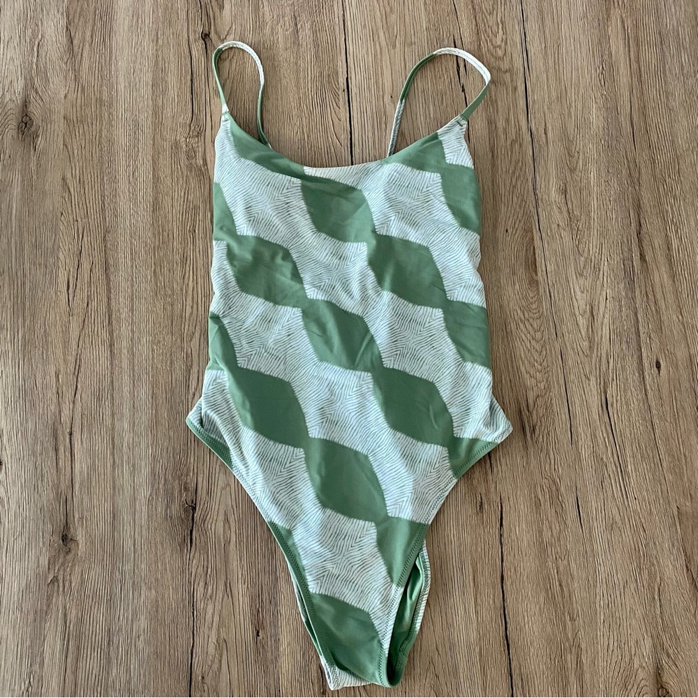Aerie Strappy Back One Piece Swimsuit Large Long